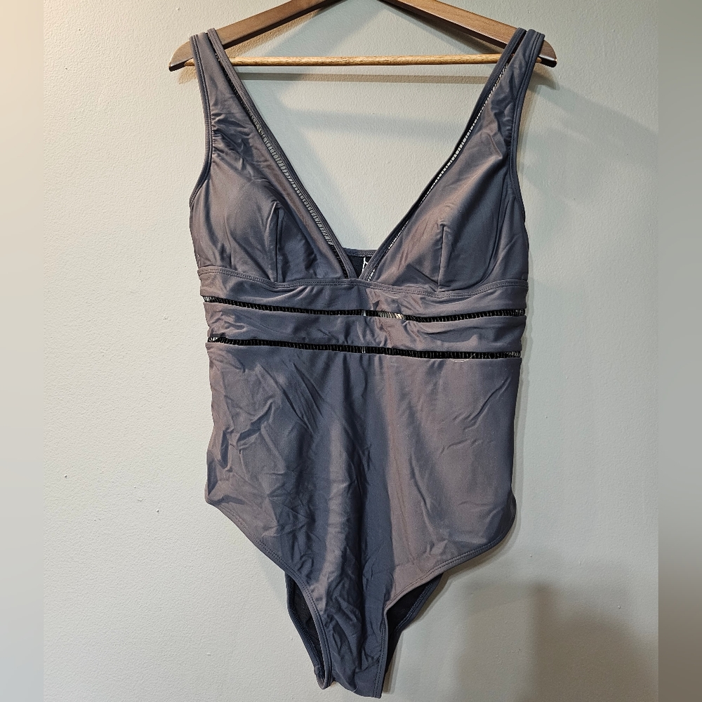 Cupshe Plunge Grey One Piece Swimsuit‎ Adjustable Straps Womens Size XL NWT